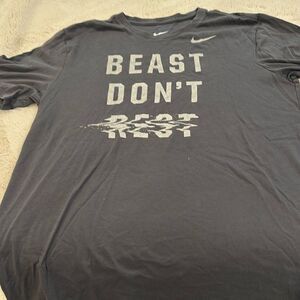 Nike dry fit size large dark gray